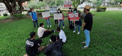 勞工局持續於台中公園以多國語言向移工加強防疫宣導