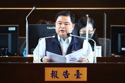 主計處長蔣建中報告「109年度台中市總預算第1次追加減預算案歲入預算編製情形」