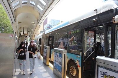 中市公車滾動式增加班次 開學首週運量逐漸回升