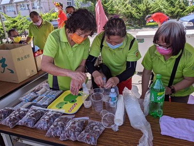 神岡新庄荔枝節登場  氣泡飲DIY消暑又清涼