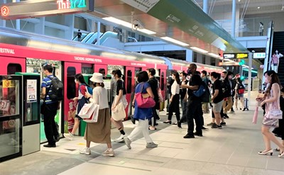 台中捷運綠線10月平均日運量達2.2萬人次，創下疫情三級警戒以來新高。