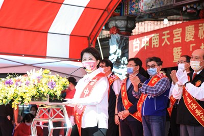 中市新冠疫苗第一劑涵蓋率破8成 盧市長：繼續努力讓市民安全健康