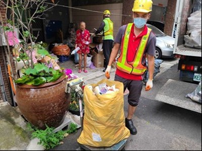 中市資收關懷計畫 扶助弱勢抵抗疫情