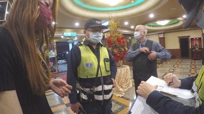 嚴防疫情破口  中市持續聯合稽查八大營業場所