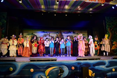 《風神寶寶之火焰山》在葫蘆墩文化中心演出活動合影