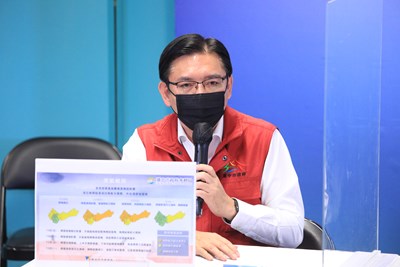 水利局長范世億說明