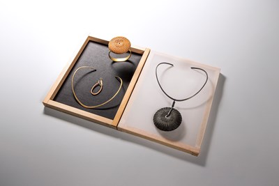 第五屆纖維創作獎生活首獎-陳君岱-「+1」 