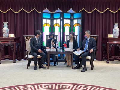 名古屋市議會日台議員聯盟會長藤田和秀拜會中市府 盼強化交流